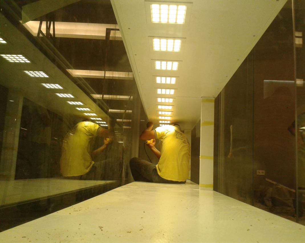 Elektri̇kçi̇ni̇z'den  Renk Opti̇k Ve Saat Magnesi̇a Avm Elektri̇k Proje